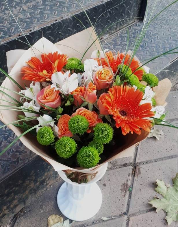 Букет цветов из: Герберы, Хризантемы, Альстромерии и Розы в Добруни