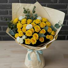 Букет цветов из:  Розы в Добруни