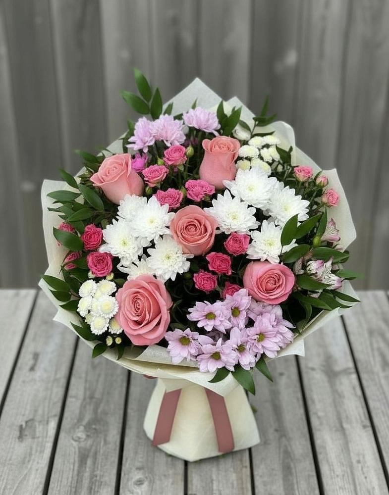 Букет цветов из: Альстромерии, Гвоздики, Розы и Хризантемы в Добруни