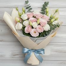 Букет цветов из:  Лизиантусы в Добруни