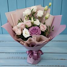 Букет цветов из:  Розы и Лизиантусы в Добруни