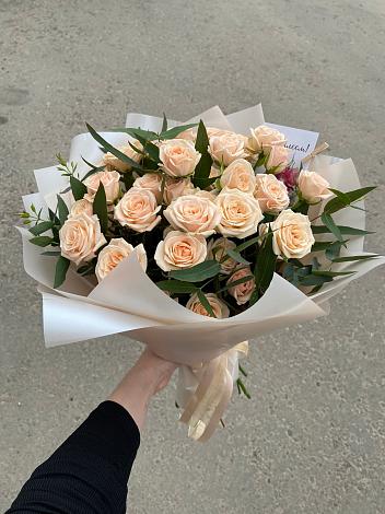 Букет Кремовые розы Латте в Добруни