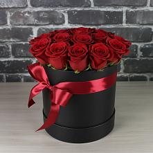 Цветочная композиция из Розы в шляпной коробке #REPLACE_PRED# Добруни