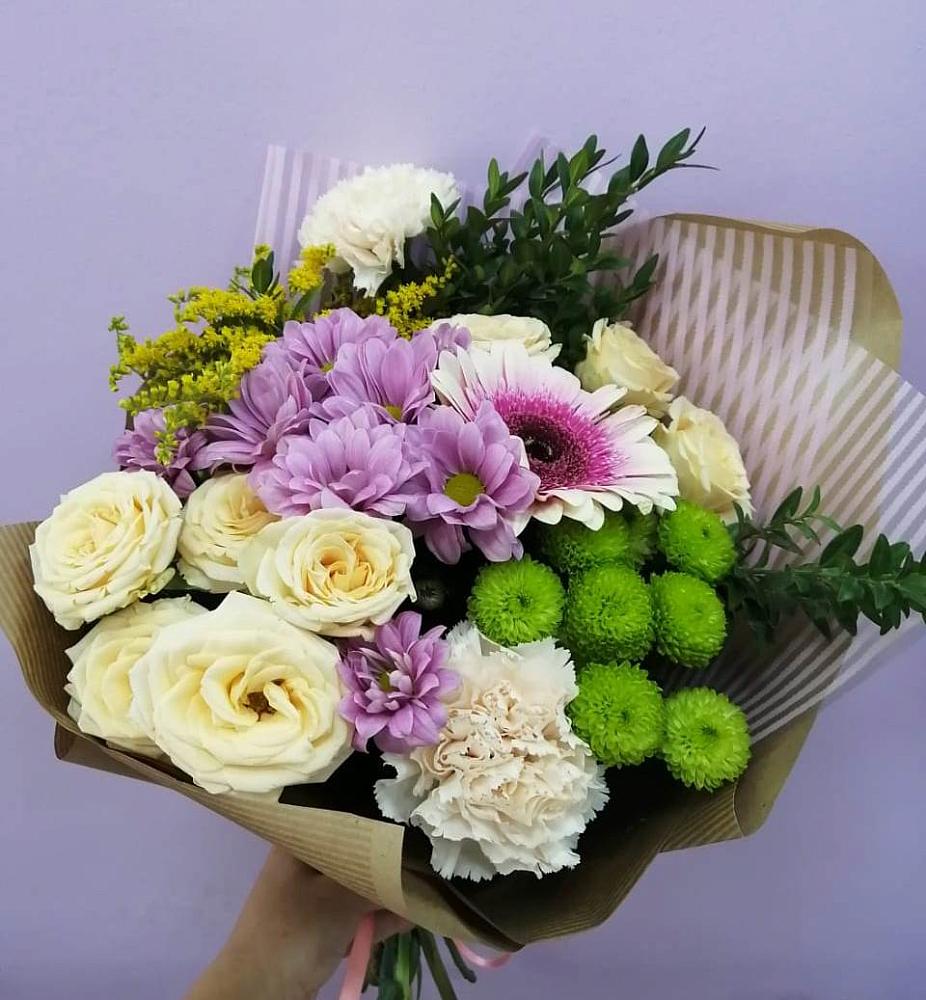 Букет цветов из: Хризантемы, Розы, Гвоздики и Герберы в Добруни