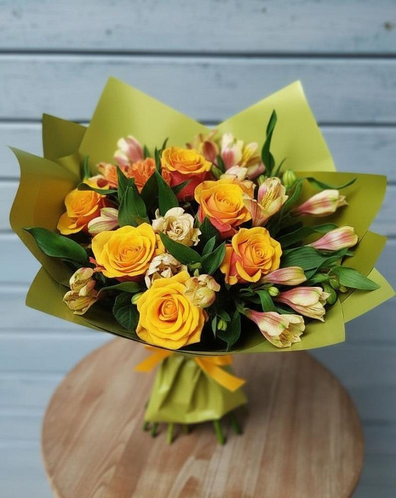 Букет цветов из: Альстромерии и Розы в Добруни