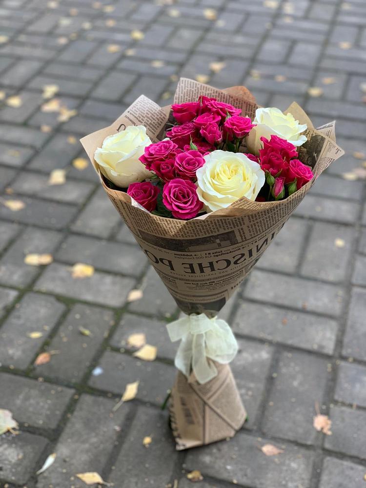 Букет цветов из: Розы в Добруни