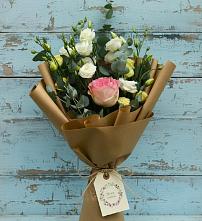 Букет цветов из:  Розы и Лизиантусы #REPLACE_PRED# Добруни