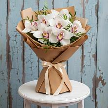 Букет цветов из:  Орхидеи и Розы в Добруни