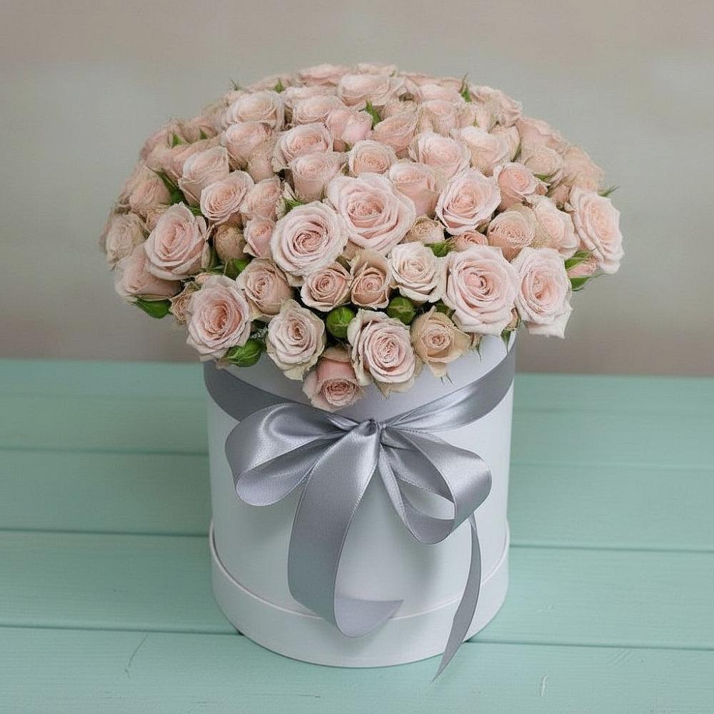 Цветочная композиция из Розы в шляпной коробке в Добруни